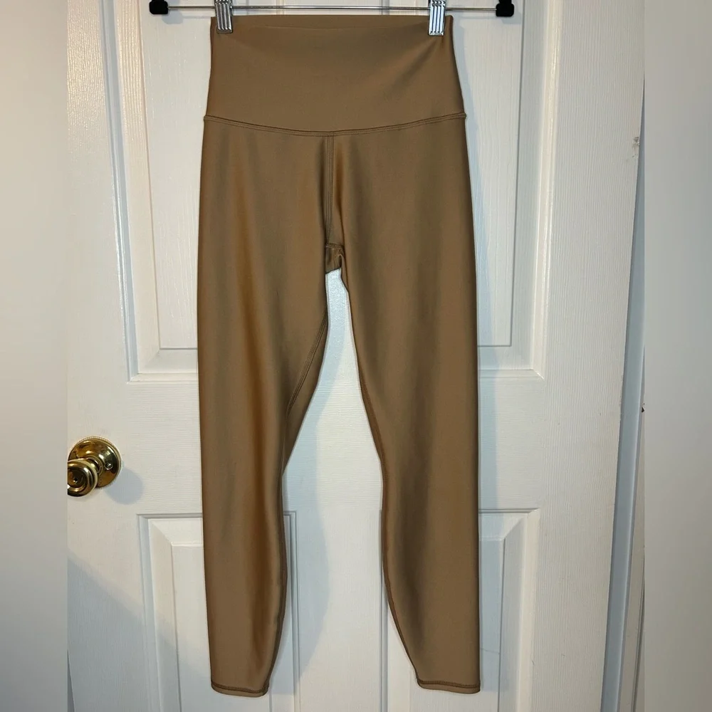 ALO Yoga Airlift Intrigue Bra (S) & 7/8 High-Waist Airlift Legging (XS) Set